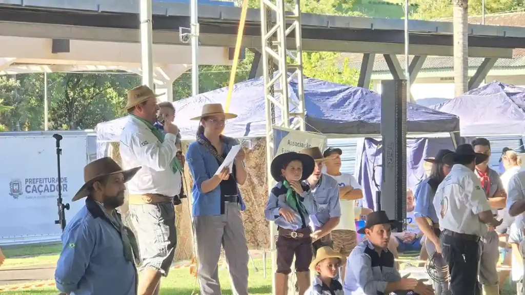 Parque Azul supera expectativas e emociona com laço inclusivo