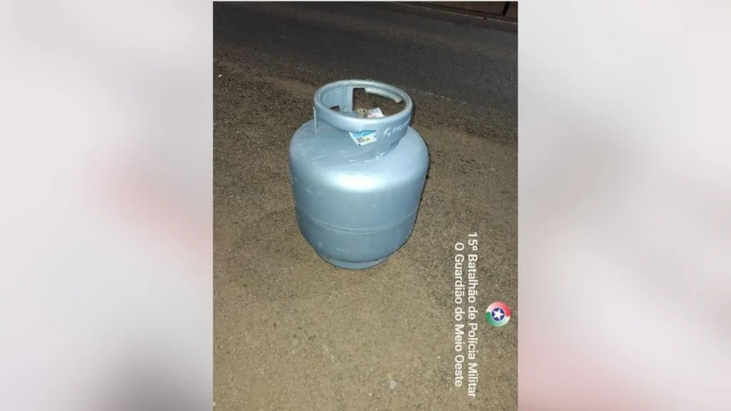 PM prende ladrões e recupera bens após furtos em Caçador