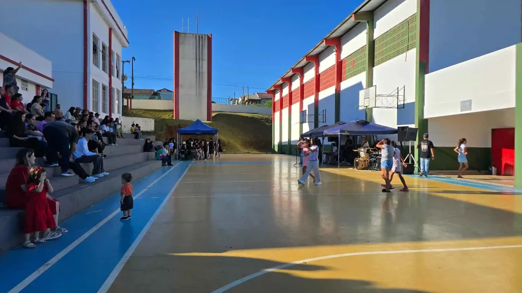 Ação social da Assembleia de Deus atrai milhares em Caçador