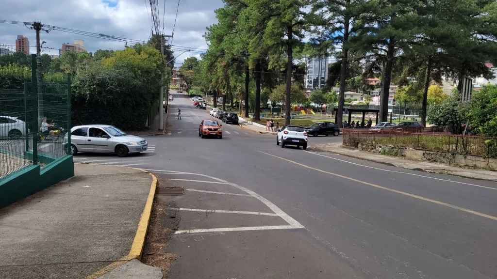 Vereadores de Caçador pedem semáforo em cruzamento do bairro Berger