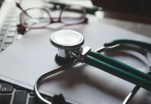 SC é o 5º estado com mais casos de violência contra médicos no país SC é o 5º estado com mais casos de violência contra médicos no país