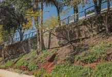 Prefeitura de Videira abre licitação para construção de muro de contenção na Rua Dom Pedro II Prefeitura de Videira abre licitação para construção de muro de contenção na Rua Dom Pedro II