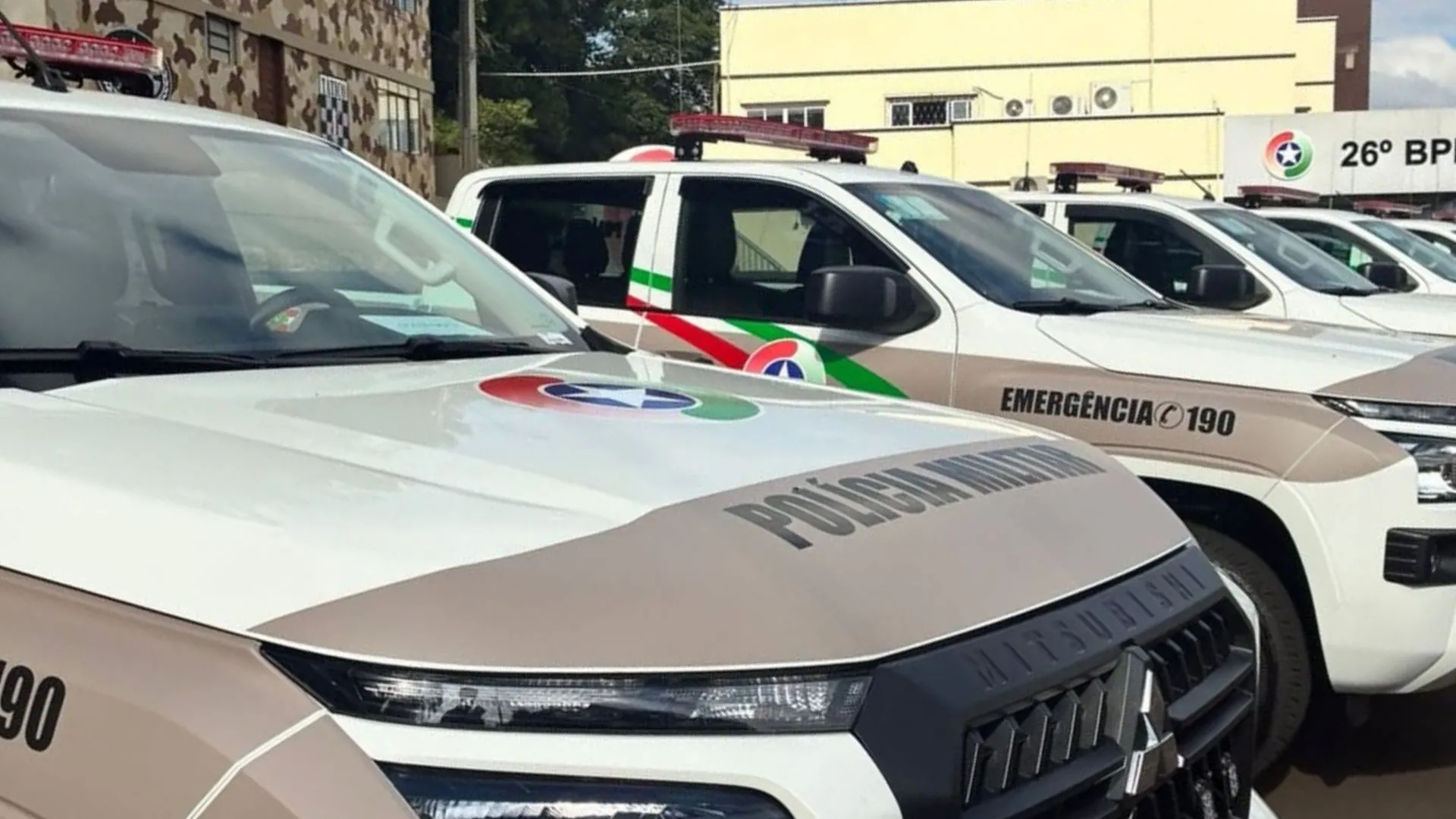 Polícia Militar recebe 10 novas viaturas na região