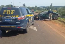 Fuga na BR-282 termina com 30 kg de drogas apreendidos Fuga na BR-282 termina com 30 kg de drogas apreendidos