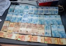 Casal é preso com mais de R$ 2,7 mil em notas falsas em Concórdia Casal é preso com mais de R$ 2,7 mil em notas falsas em Concórdia