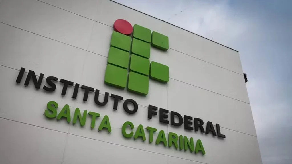 IFSC oferece 64 cursos técnicos com vagas em 15 cidades de SC