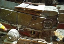 Idoso morre após sofrer choque em trilhadeira no interior de SC Idoso morre após sofrer choque em trilhadeira no interior de SC