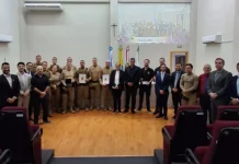 Videira homenageia forças de segurança com Moção de Aplausos Videira homenageia forças de segurança com Moção de Aplausos