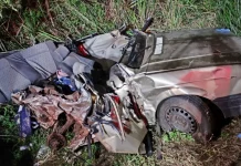 Mulher e bebê morrem em grave acidente na BR-282 em SC Mulher e bebê morrem em grave acidente na BR-282 em SC