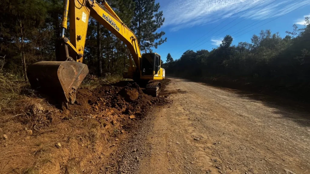 Iniciadas as obras de pavimentação na Linha Adolfo Konder