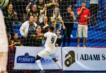 Caçador Futsal vence Tubarão por 2 a 1 na Série Ouro Caçador Futsal vence Tubarão por 2 a 1 na Série Ouro