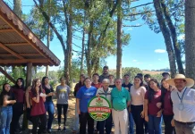 Visita técnica fortalece formação de alunos de Lebon Régis Visita técnica fortalece formação de alunos de Lebon Régis