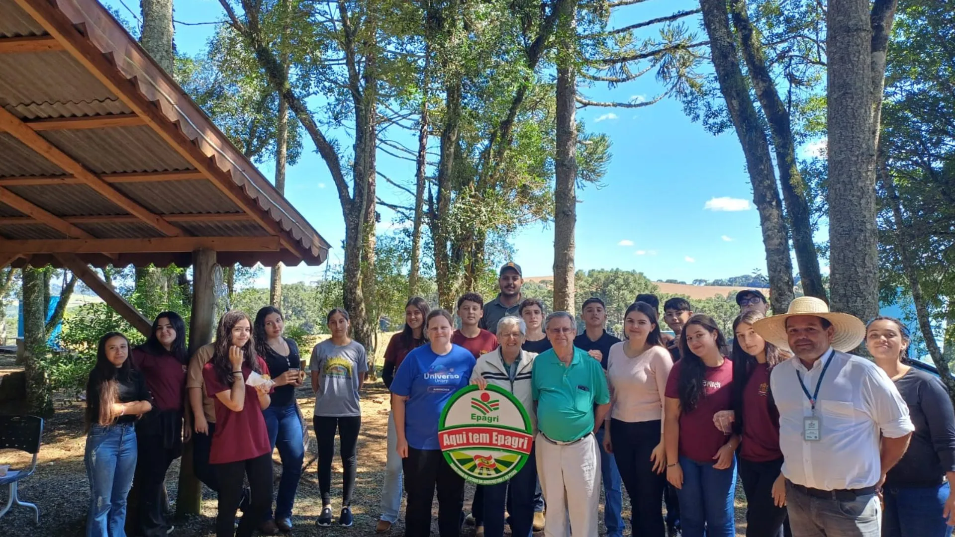 Visita técnica fortalece formação de alunos de Lebon Régis