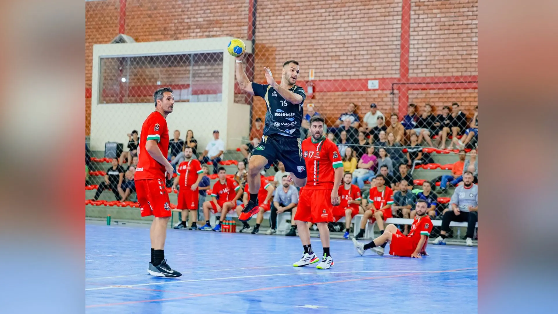 Caçador começa bem na Liga SC de Handebol