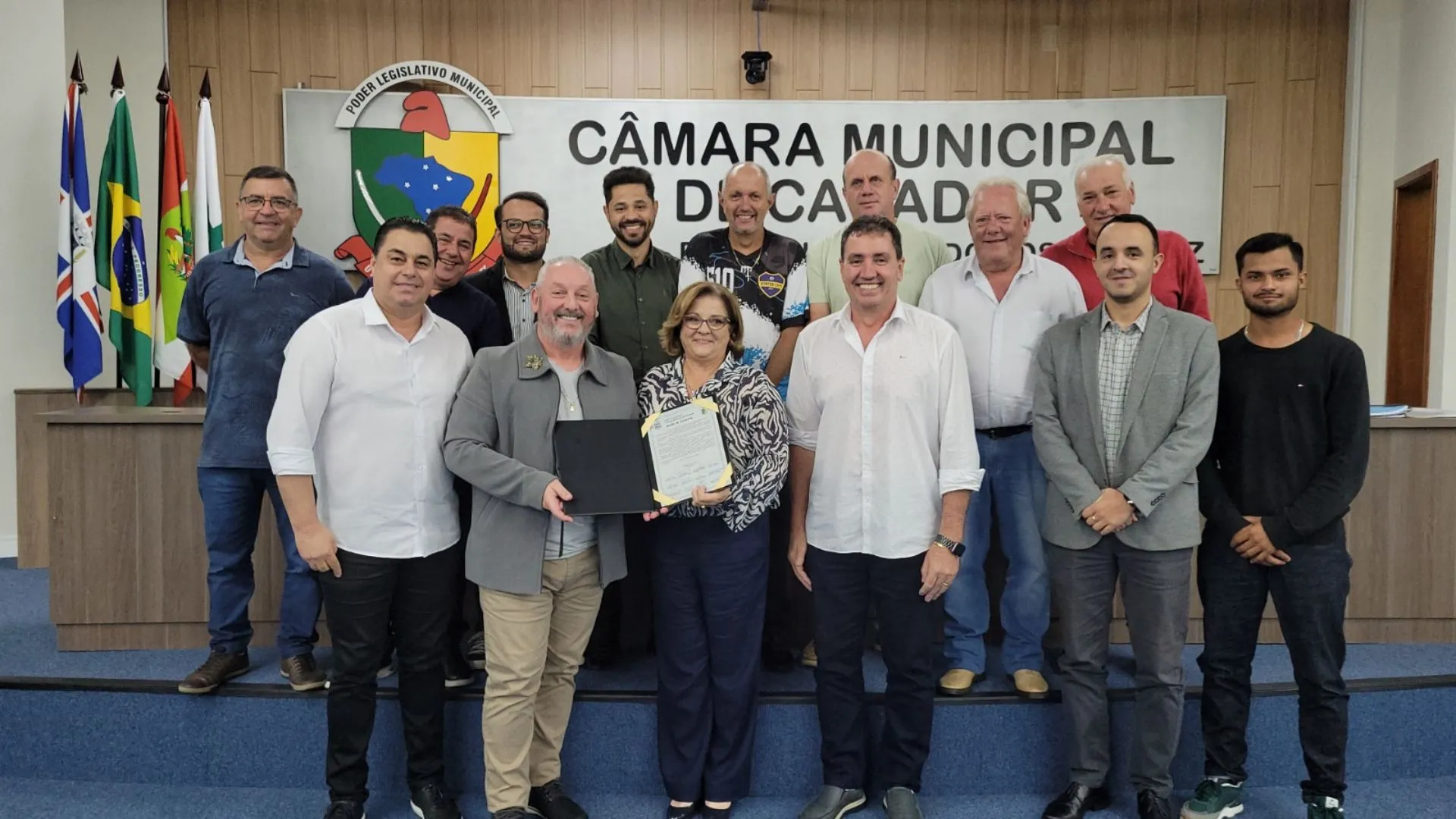Câmara de Caçador reconhece trajetória de Malu à frente da Aceias