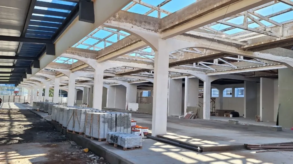 Mercado Público de Caçador entra em fase de acabamento