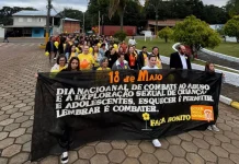 Caminhada reforça combate ao abuso e exploração infantil em Ibiam Caminhada reforça combate ao abuso infantil em Ibiam