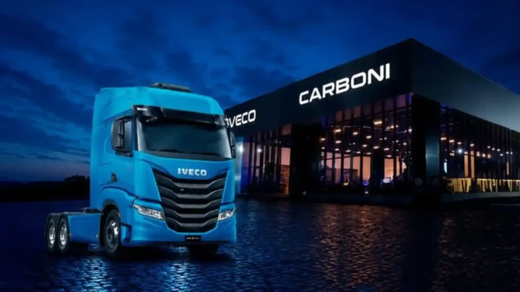 Carboni IVECO reinaugura concessionária em Joinville