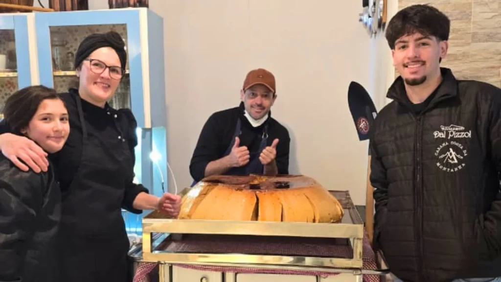 Restaurante de Videira bate próprio recorde com pudim de 56,7 kg