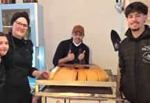 Restaurante de Videira bate próprio recorde com pudim de 56,7 kg Restaurante de Videira bate próprio recorde com pudim de 56,7 kg