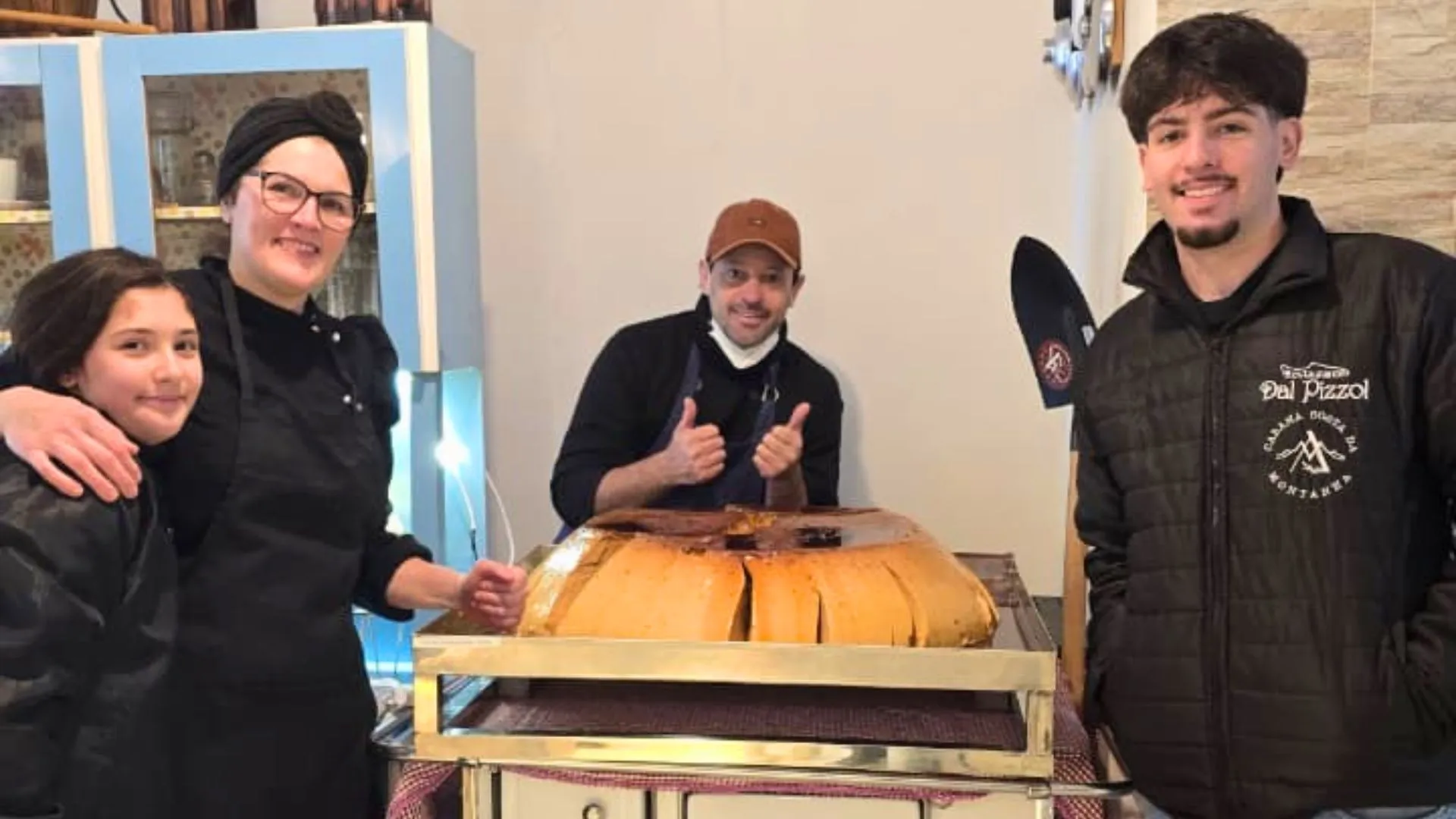 Restaurante de Videira bate próprio recorde com pudim de 56,7 kg