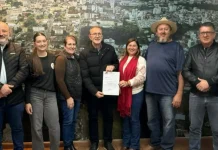 Videira recebe R$ 1,2 milhão para pavimentação da Linha XV de Novembro Videira recebe R$ 1,2 milhão para pavimentação da Linha XV de Novembro