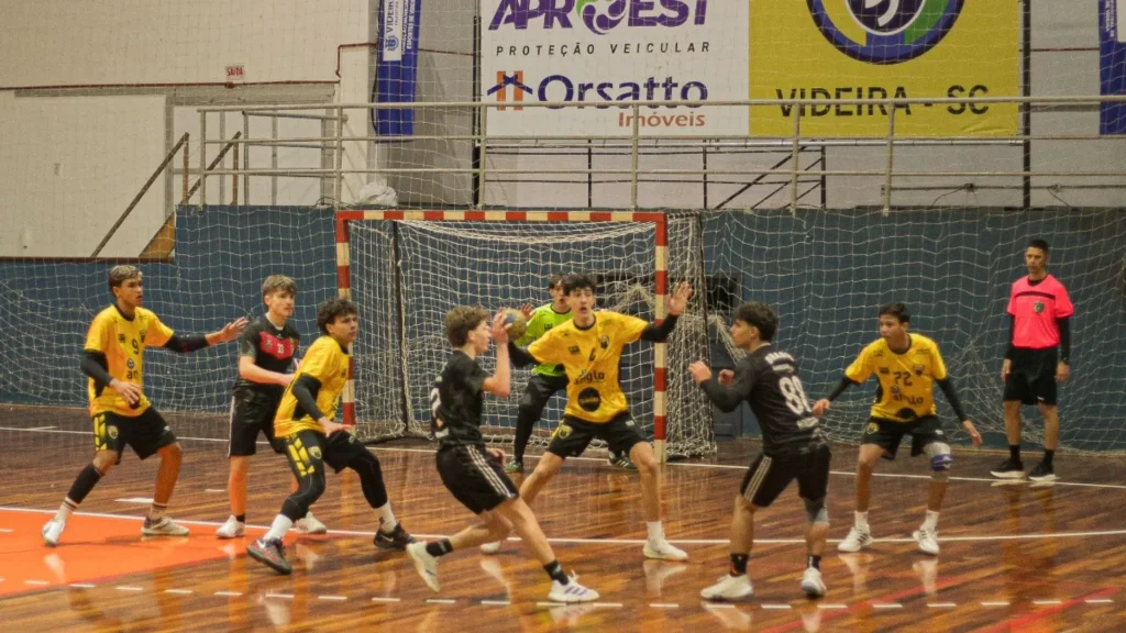 Microrregional do JESC e Copa Sul de Handebol movimentam Videira
