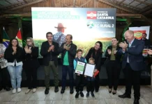 Governo de SC lança programa de R$ 750 milhões para fortalecer agricultura e pesca Governo de SC lança programa de R$ 750 milhões para fortalecer agricultura e pesca