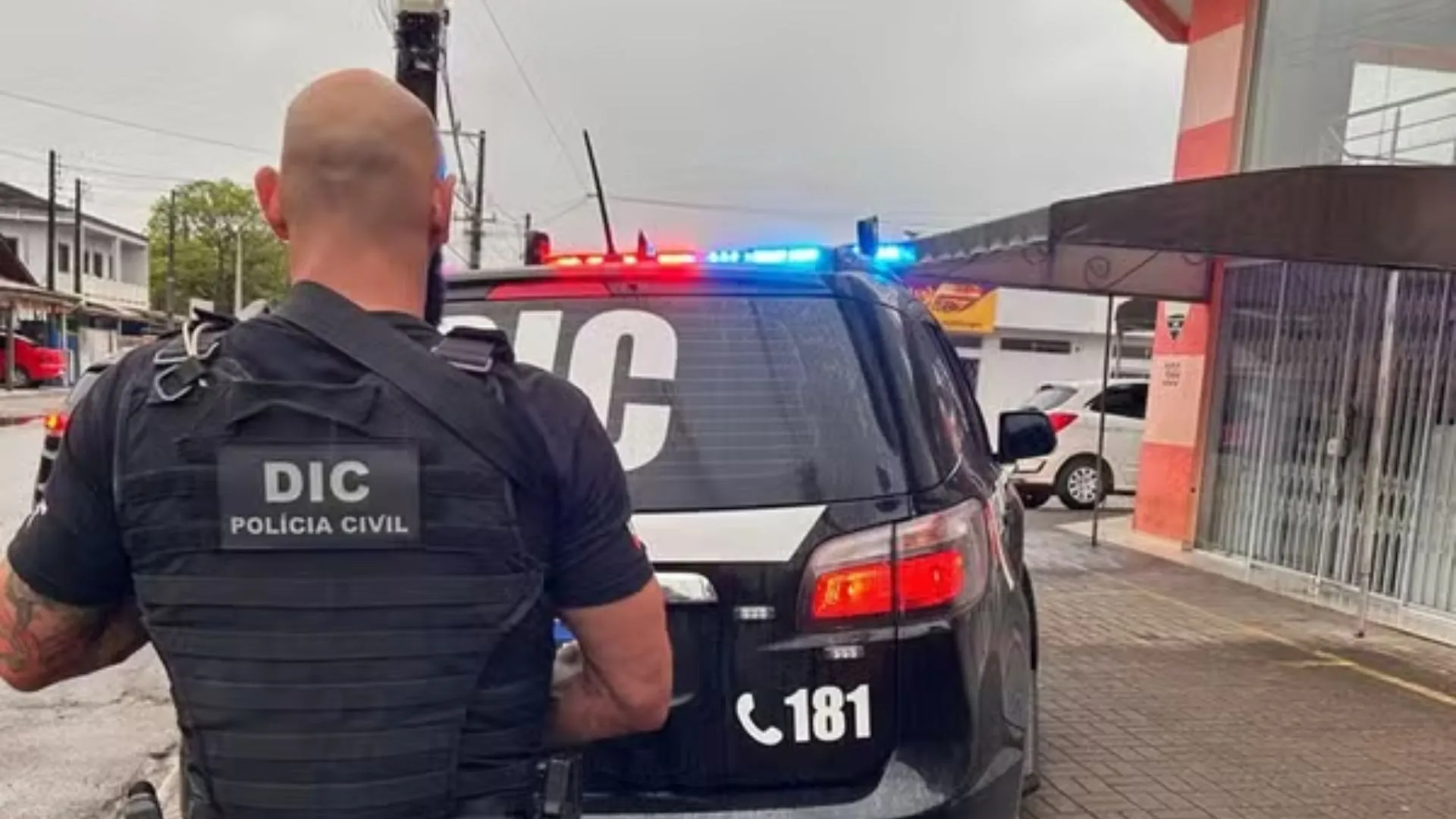 Homem é preso após sequestrar ex-companheira e exigir resgate de R$ 300 mil