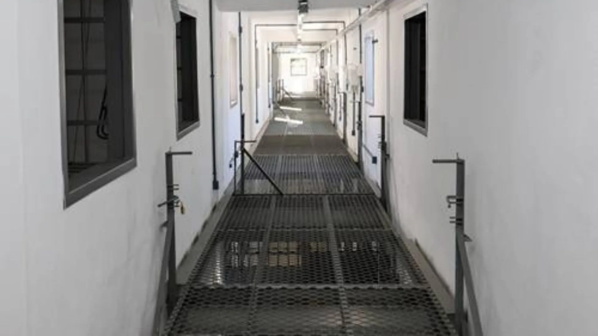 Governo cria 144 vagas em presídio e defende trabalho obrigatório de detentos