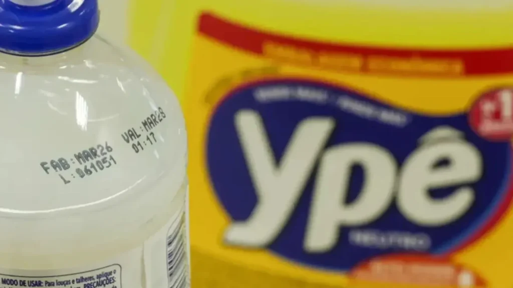 Ypê pede que consumidores não joguem no lixo produtos suspensos pela Anvisa