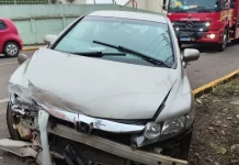 Acidente em frente a escola deixa jovem ferido em Fraiburgo Acidente em frente a escola deixa jovem ferido em Fraiburgo