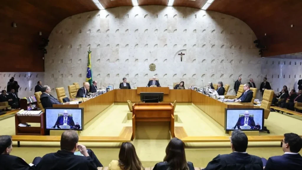 STF começa julgamento sobre mudanças na Lei da Ficha Limpa