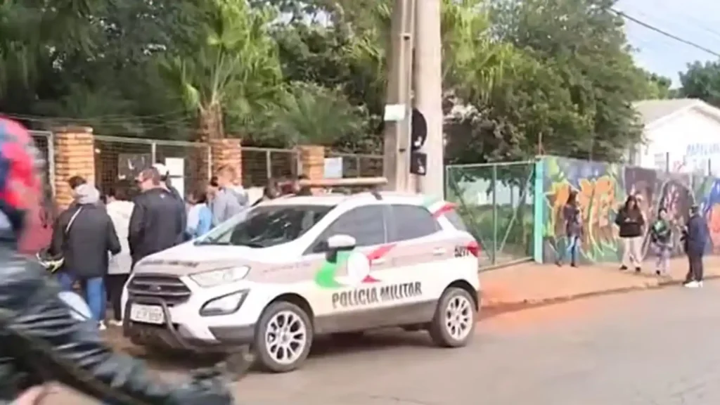 Tragédia em escola: adolescente morre após ataque com canivete