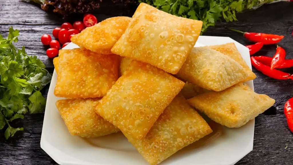 Pastelada do EJA em Caçador arrecada fundos para retiro de jovens