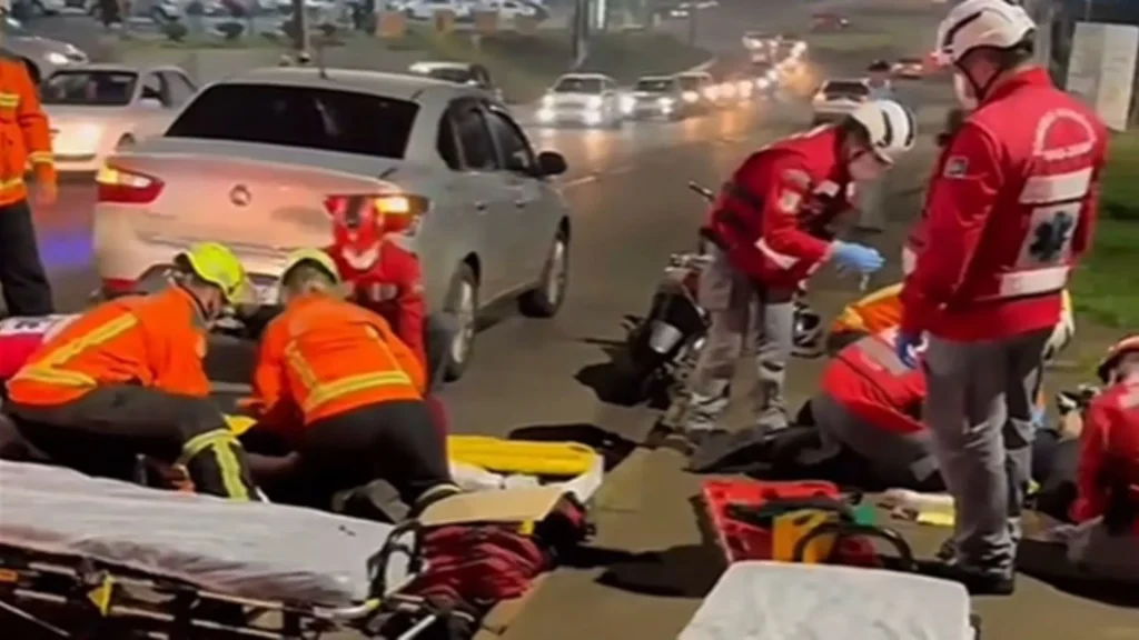 Colisão entre moto e carro deixa mulheres feridas em Caçador