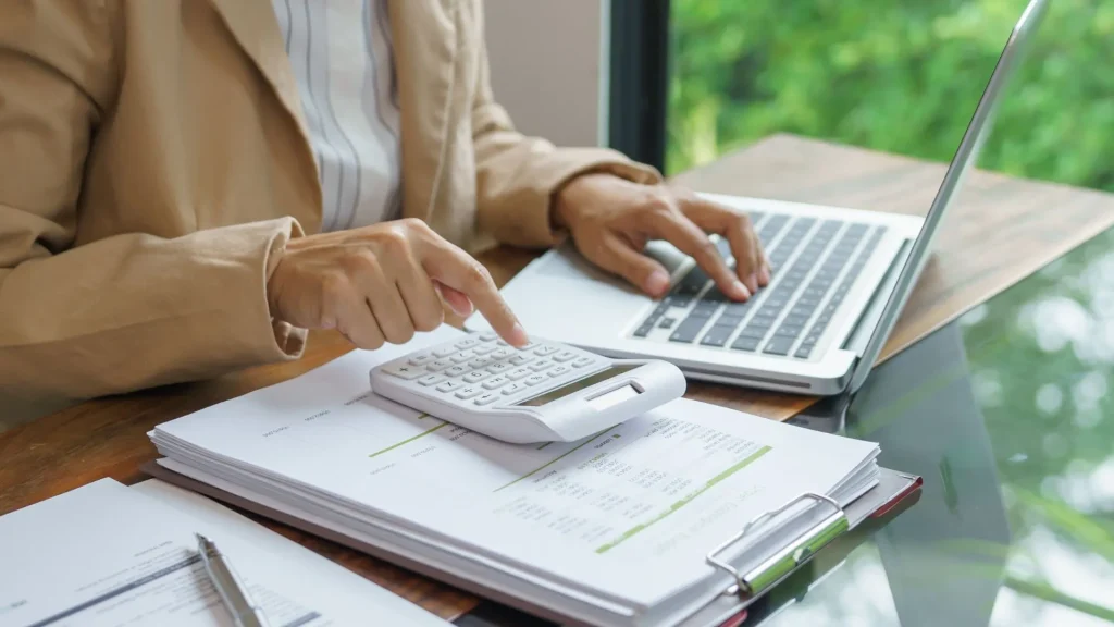Perdeu o prazo do IR 2026? Veja multas e impactos no CPF