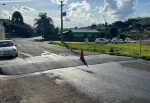 Prefeitura de Caçador implanta lombada em frente à creche no Alto Bonito Prefeitura implanta lombada em frente à creche no Alto Bonito