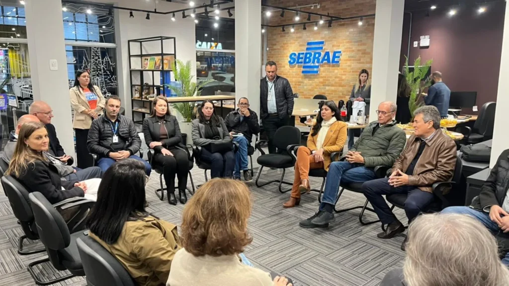 Sebrae/SC apresenta investimentos e cenário econômico da Regional Centro-Norte