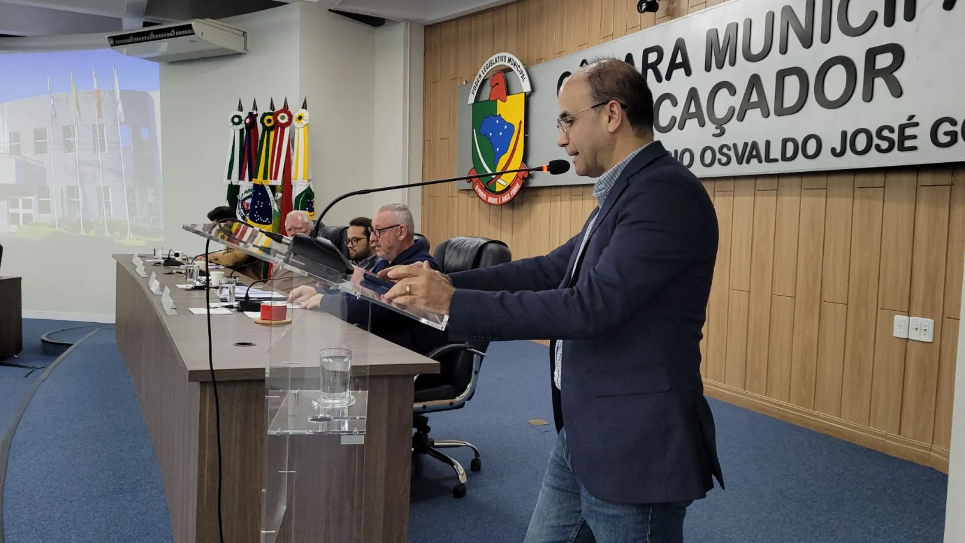 Simpósio de Educação Cristã é divulgado na Câmara