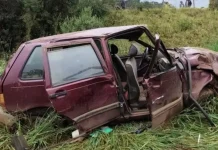 Mulher morre após capotamento na SC-355 em Fraiburgo Mulher morre após capotamento na SC-355 em Fraiburgo