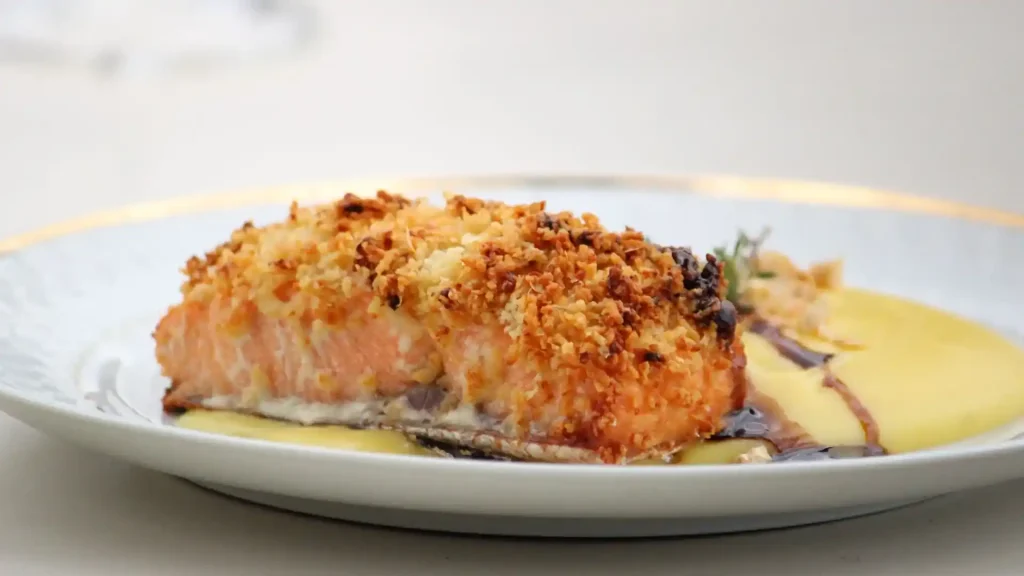 Essência na Cozinha ensina salmão com crosta cítrica e mousseline de mandioquinha