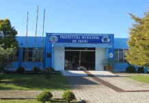 Ex-prefeito do Meio-Oeste condenado por promoção pessoal com recursos públicos Ex-prefeito do Meio-Oesté condenado por promoção pessoal com recursos públicos