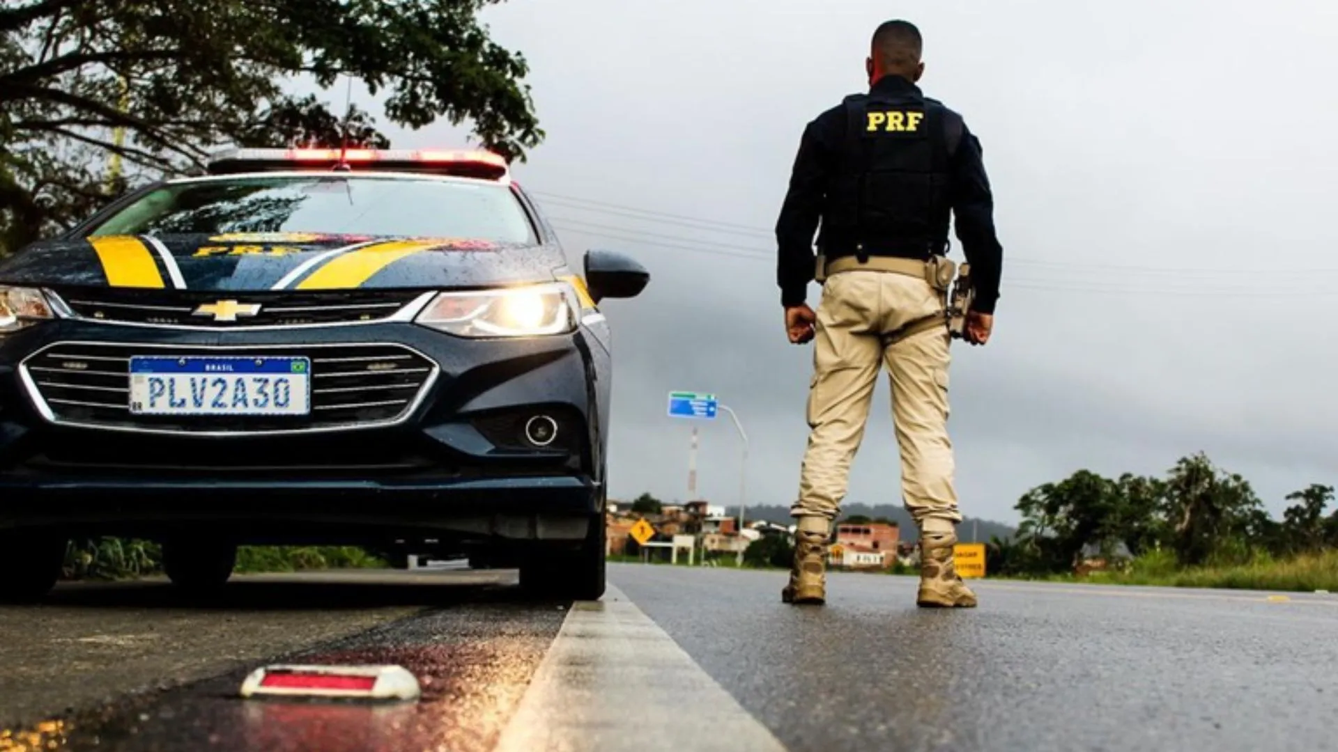 PRF reforça fiscalização nas rodovias durante feriado prolongado de Corpus Christi