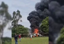 Queda de avião deixa dois mortos e um ferido Queda de avião deixa dois mortos e um ferido