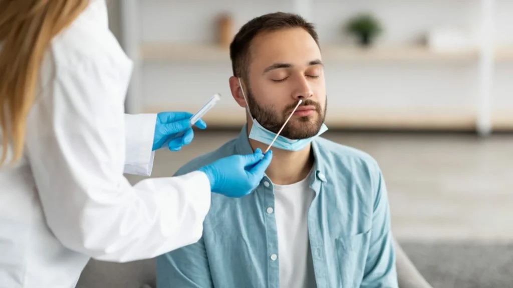 Falta de testes rápidos para Covid-19 e Influenza afeta atendimento em Videira