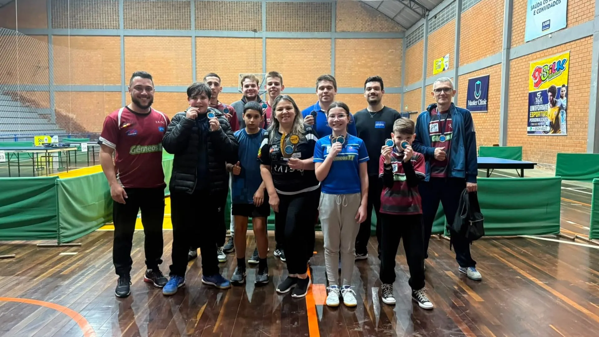 Equipe videirense brilha na Liga Meio-Oeste de Tênis de Mesa