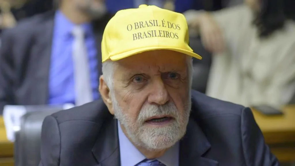 Senador Jaques Wagner é alvo de operação da Polícia Federal que investiga esquema ligado ao Banco Master