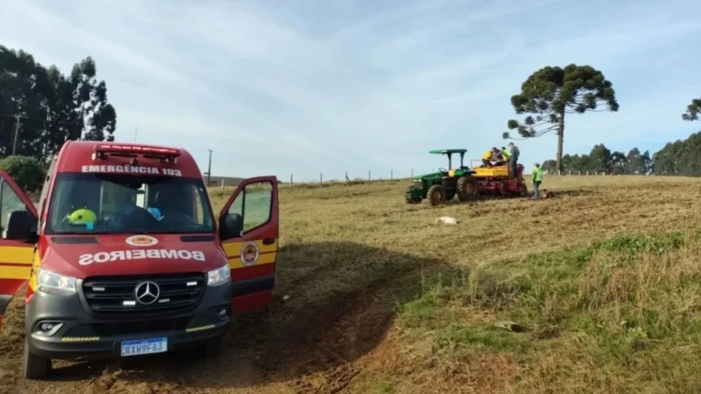 Trabalhador fica preso em plantadeira durante semeadura de aveia em Fraiburgo