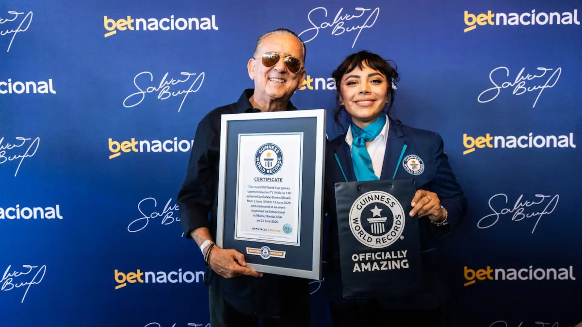 Galvão Bueno entra para o Guinness após narrar 148 jogos de Copas do Mundo